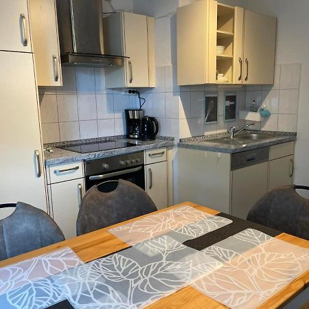 Top Lage 2 Zimmerwohnung Mit Balkon Und Bester Aussicht In Og 2 Links Rostock Ngoại thất bức ảnh