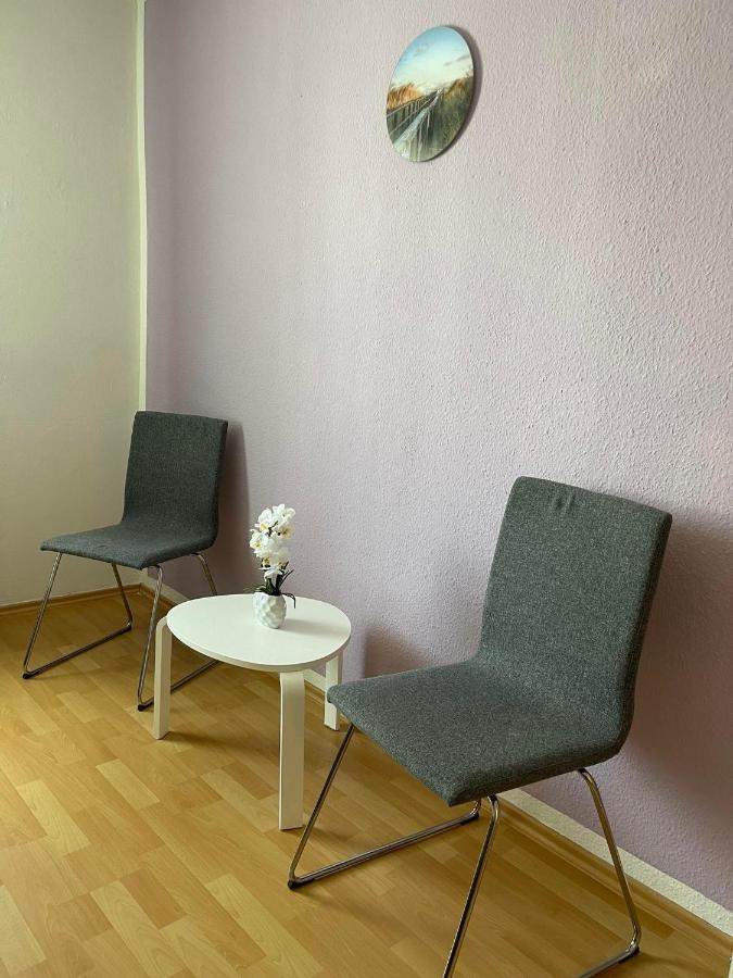 Top Lage 2 Zimmerwohnung Mit Balkon Und Bester Aussicht In Og 2 Links Rostock Ngoại thất bức ảnh